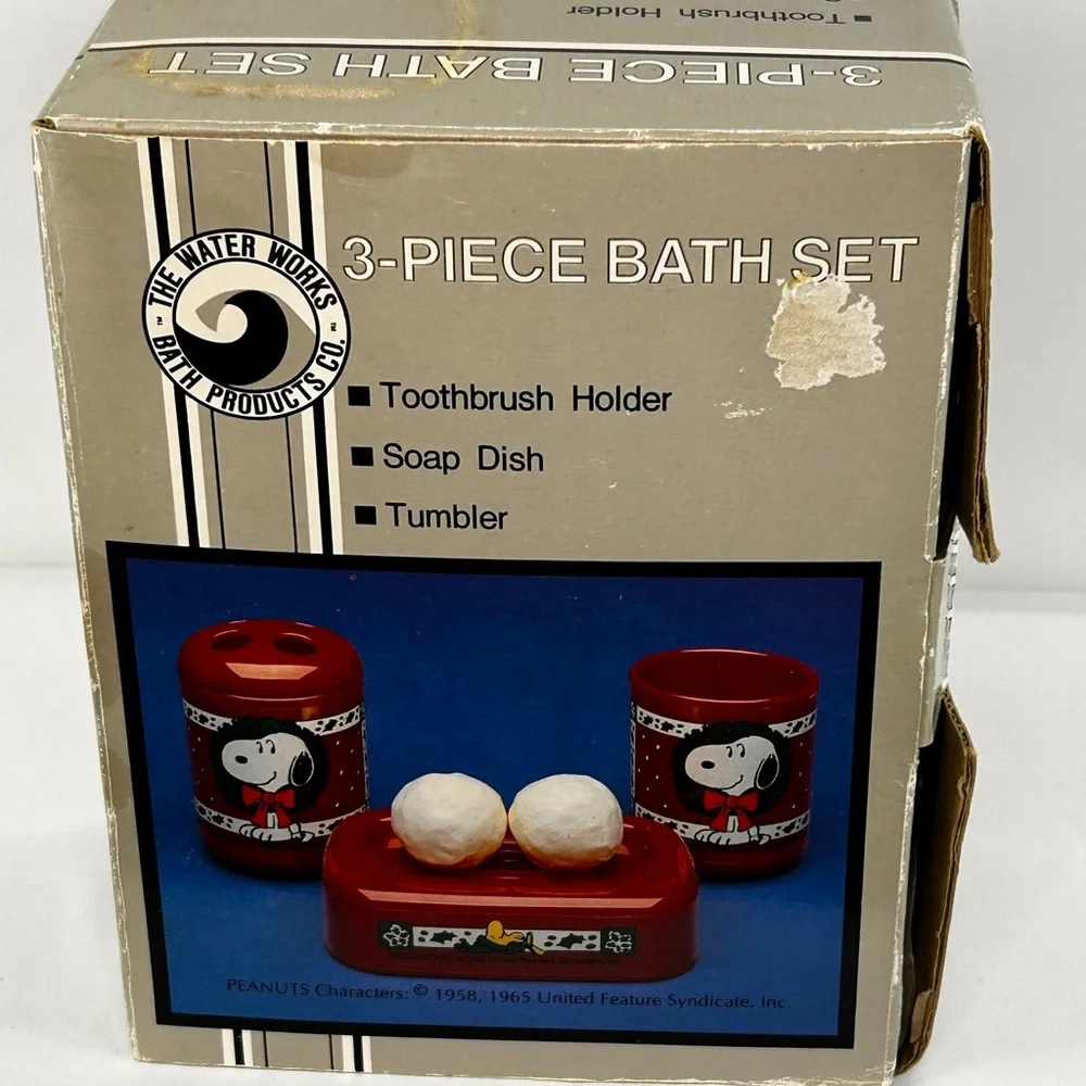 Snoopy 3-Piece Holiday Red Bath Set Vtg 90’s